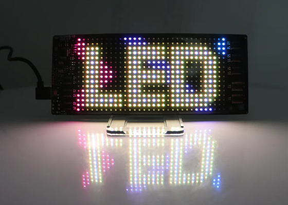 Custom Mode LED Animasi Tanda untuk Mobil Truk 5VDC USB / 2A Scrolling Text 120x595mm Layar Tampilan